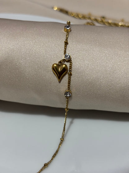 Golden heart bracelet
