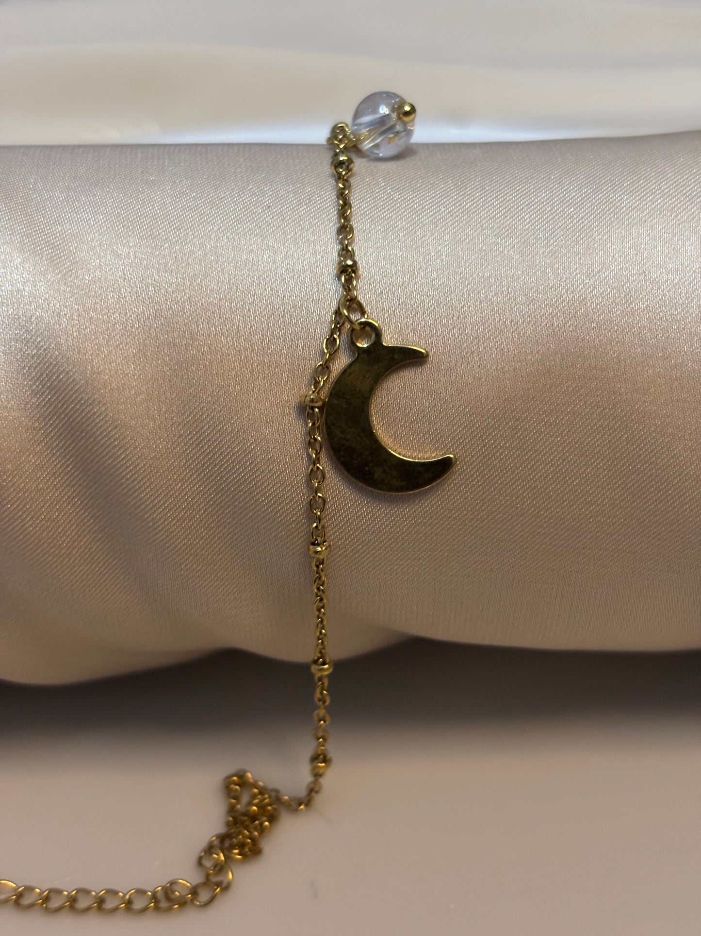 Crescent bracelet