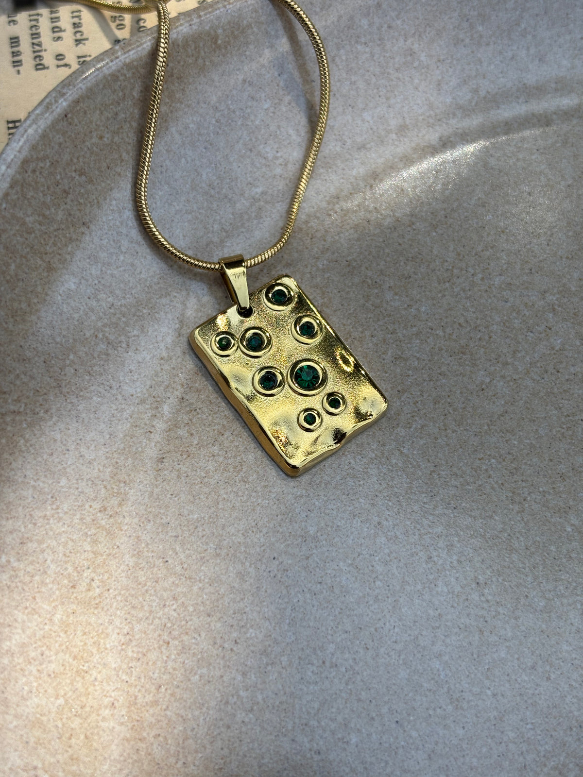 Green dots Necklace