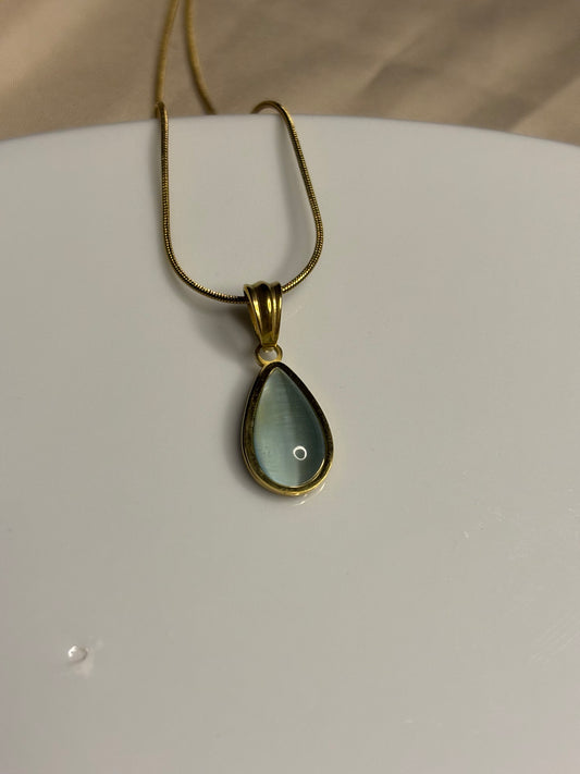 Water drop necklace