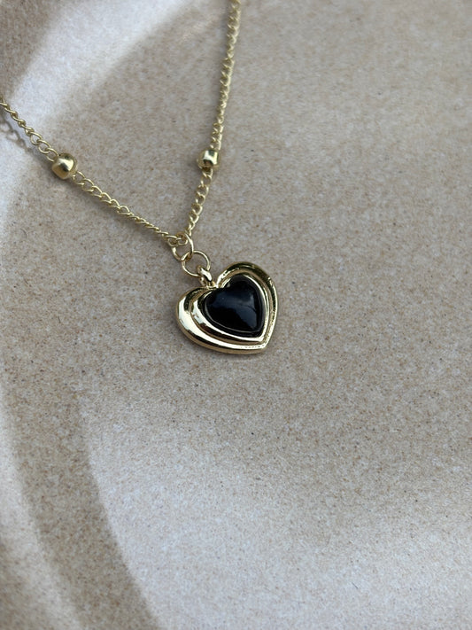 Brown vintage heart necklace