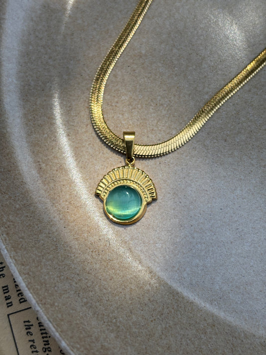 Sky blue king Necklace