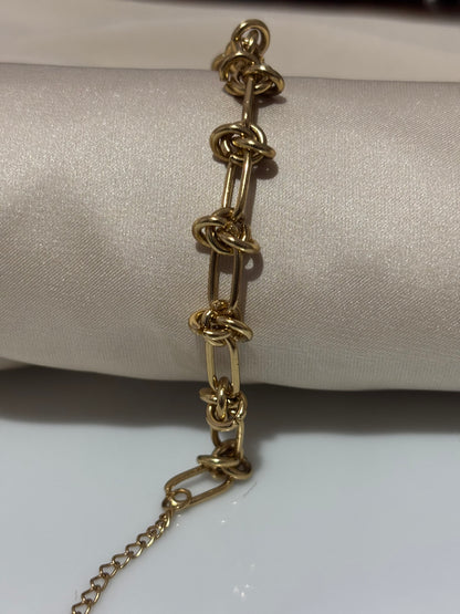 Rope knot bracelet