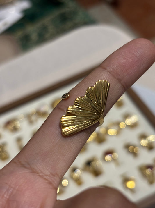 Gold ring