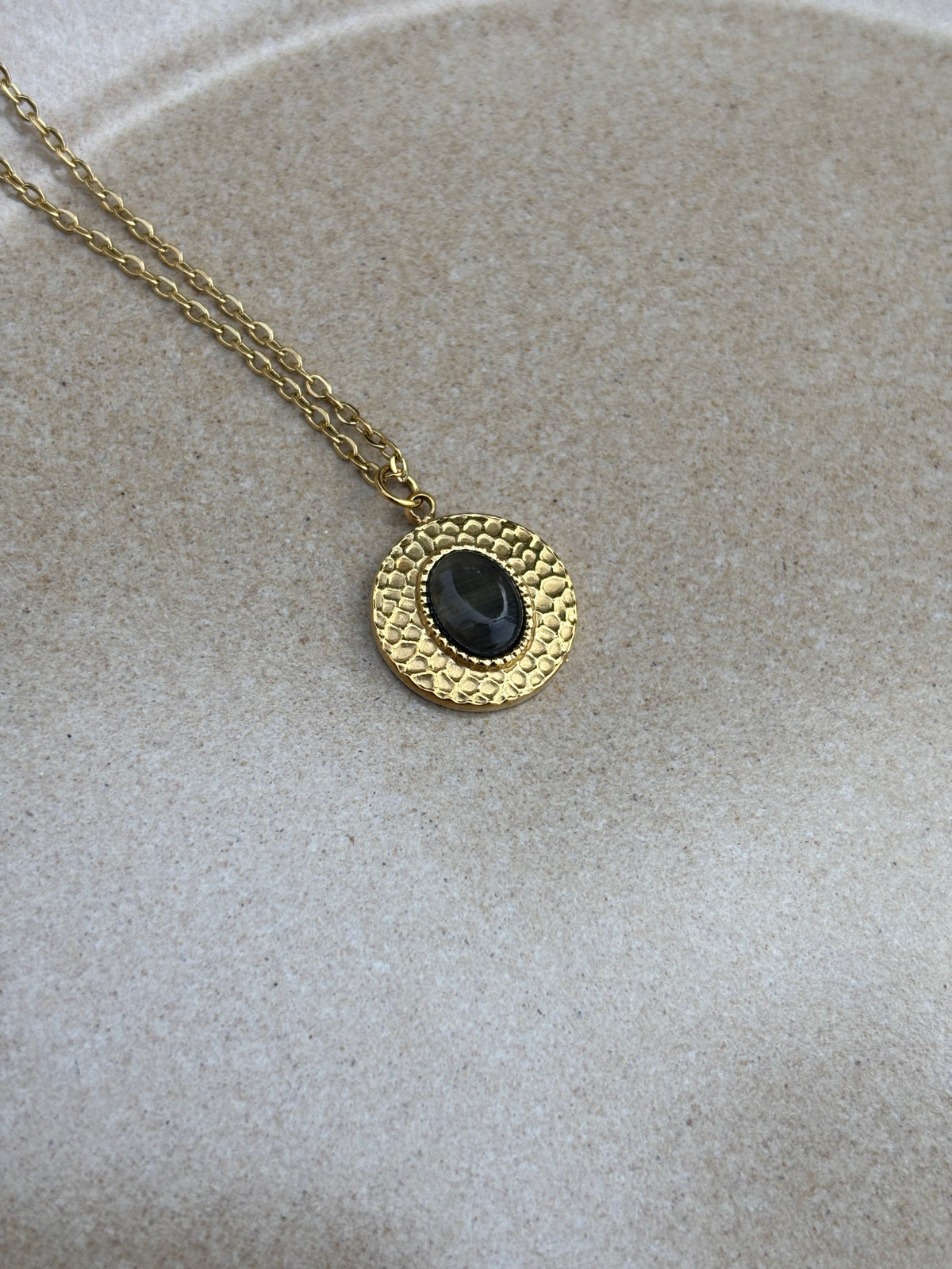 Brown vintage Necklace