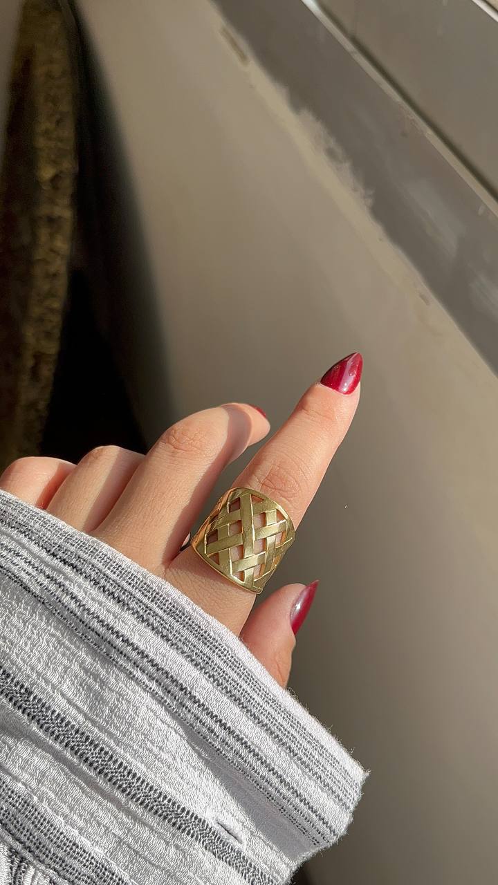 Gold ring
