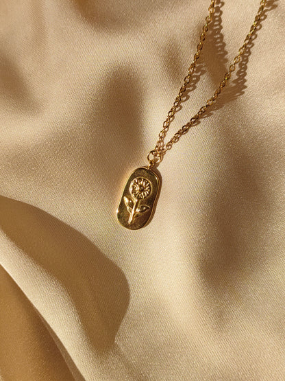 Flower stone Necklace