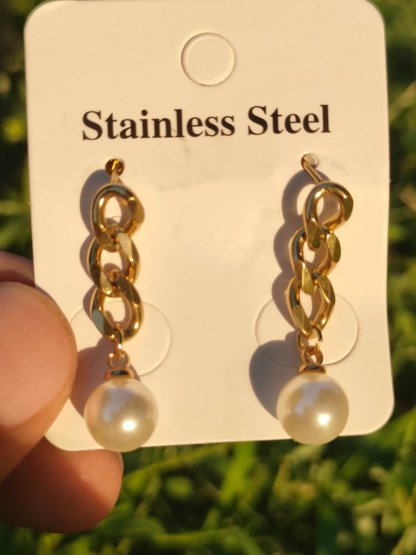 Little chain earrning